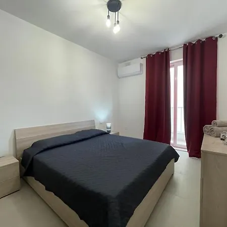 Seabreeze 2 Bedroom Flat Marsaskala Extérieur photo