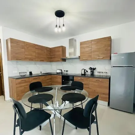 Seabreeze 2 Bedroom Flat Marsaskala Extérieur photo